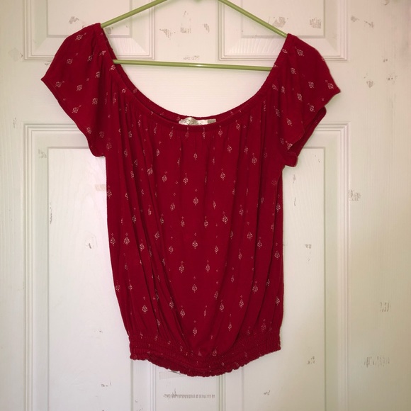 RD STYLE | Red Off-The-Shoulder Shirt - Picture 1 of 2